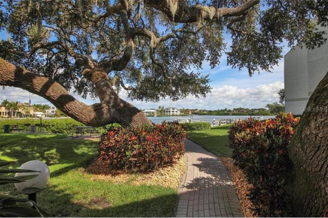 Siesta Key Escape Ground Floor Steps To Heated Pool And Free Trolley Apartment Exterior foto