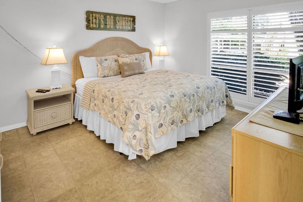 Siesta Key Escape Ground Floor Steps To Heated Pool And Free Trolley Apartment Exterior foto